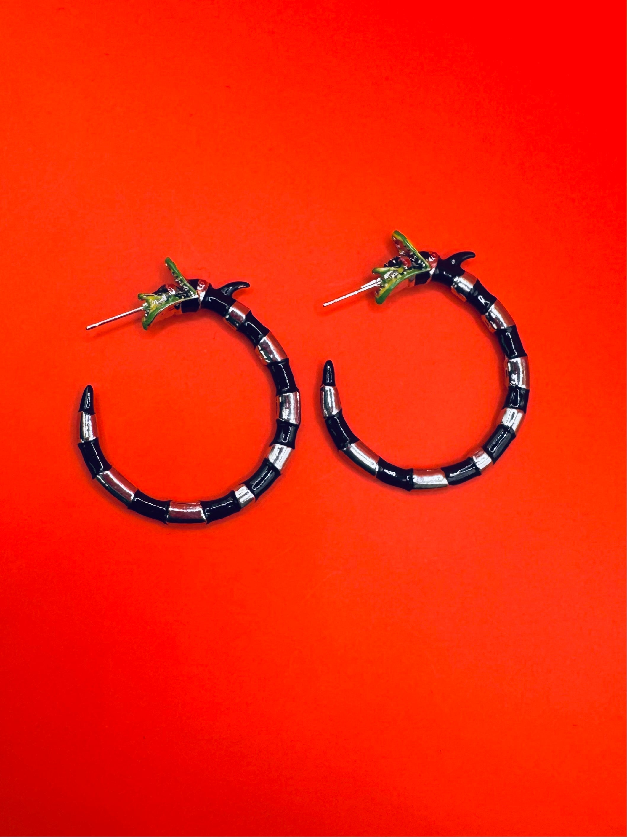 Sandworm Hoop Earrings