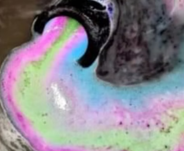Black Cauldron Bath Bomb
